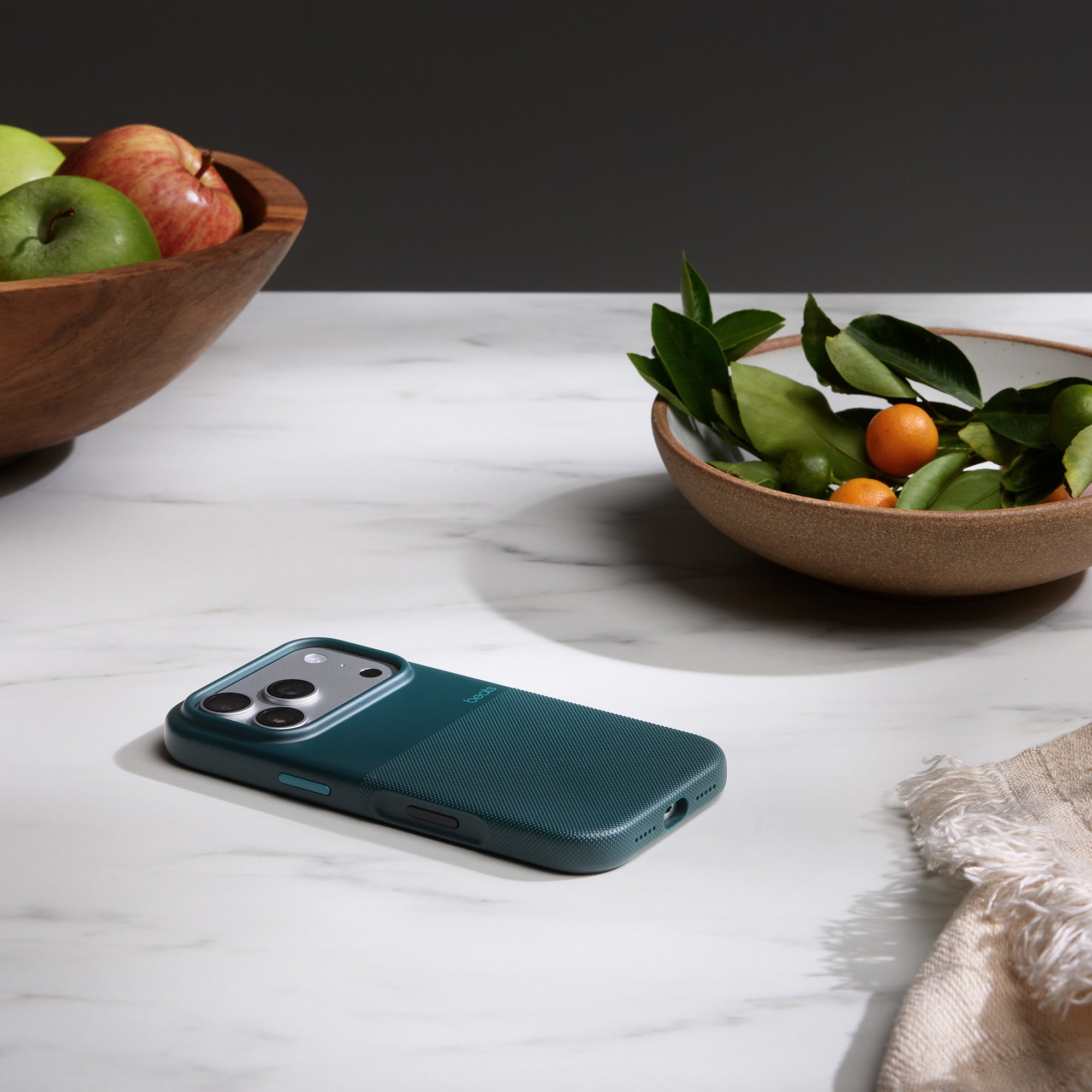 Beats iPhone 17 Pro Rugged Case with MagSafe and Camera Control – Rocky Blue