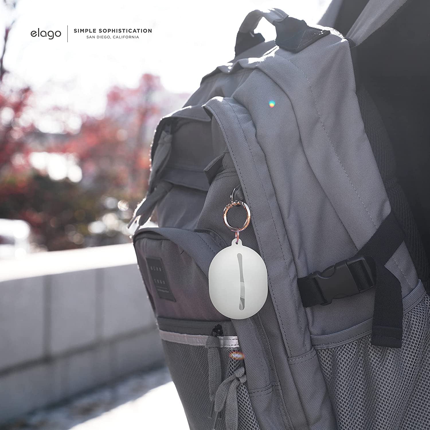 غطاء سماعات الأذن Elago AirPods 3 مع خطافات وحقيبة، أبيض