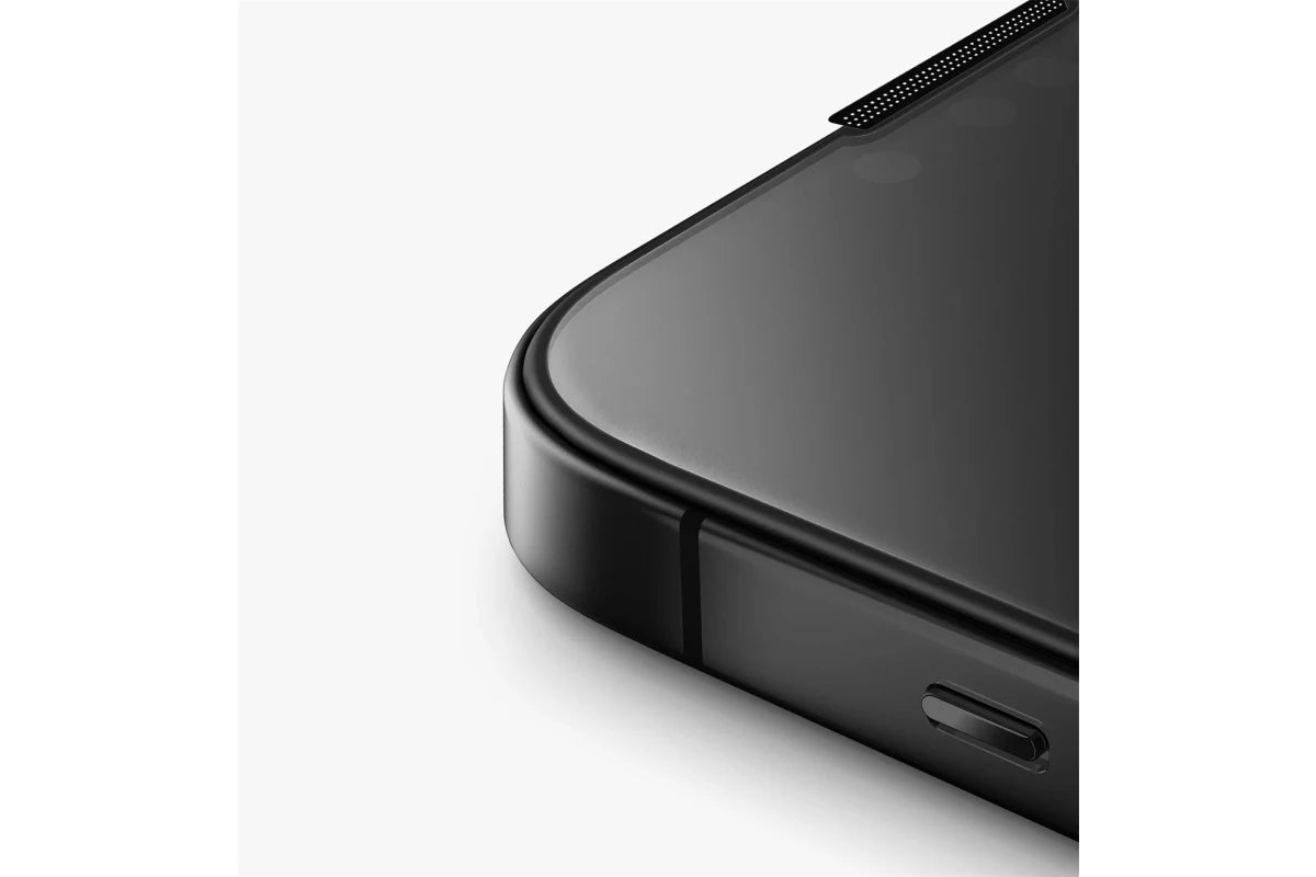 UNIQ Optix Privacy tempered glass with privacy applicator for iPhone 16 Plus