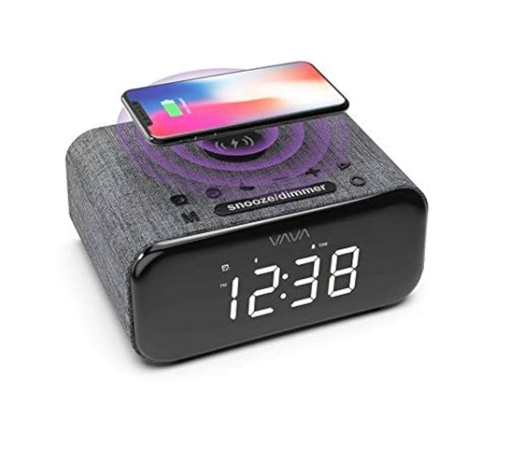 VAVA VOOM 27 مكبر صوت بلوتوث 5 في 1، شاحن لاسلكي، ساعة منبه مزدوجة، صوت ستيريو راديو FM، نسيج ناعم 