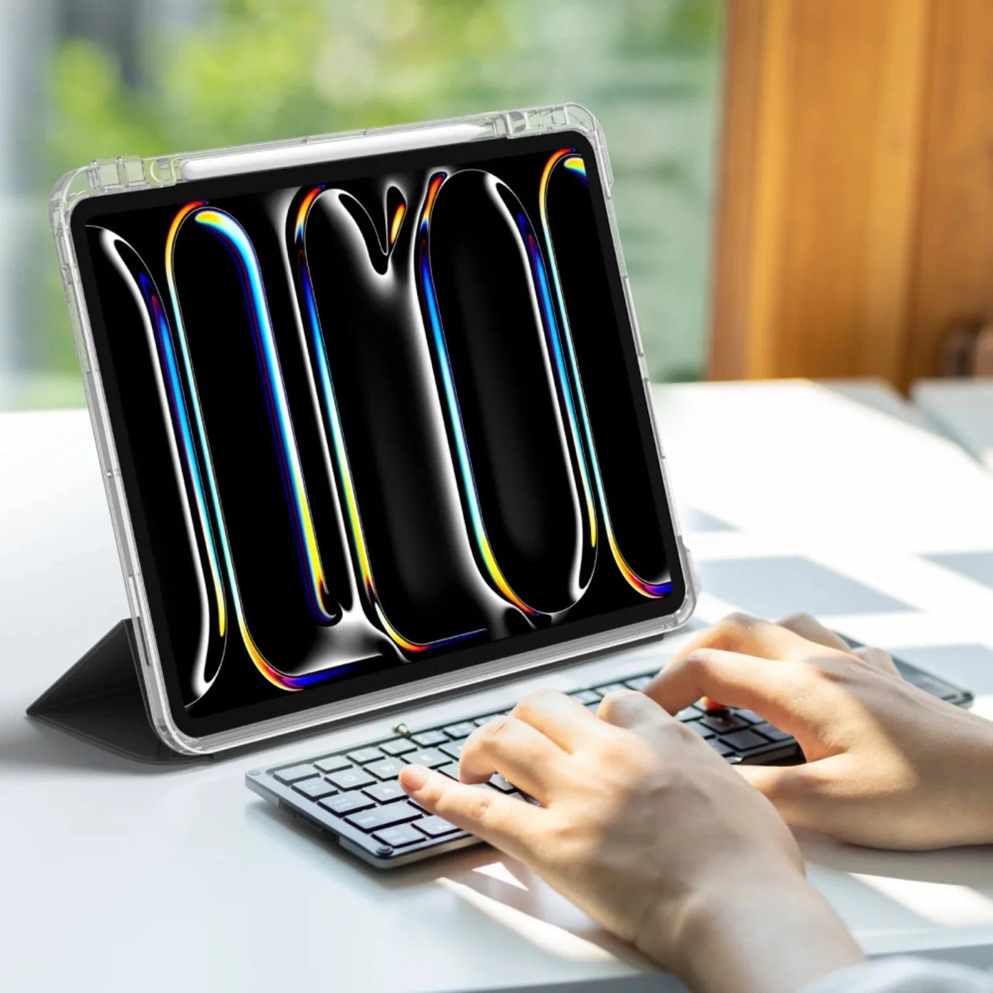 حافظة Amazing Thing Minimal Folio مقاومة للسقوط لجهاز iPad Pro M4 مقاس 11 بوصة، لون أسود