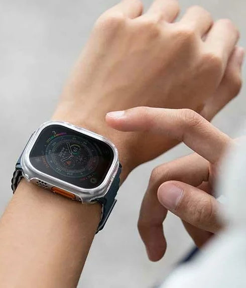غطاء UNIQ Garde Apple Watch Ultra 49 مم شفاف (UNIQ-49MM-GARCLR)