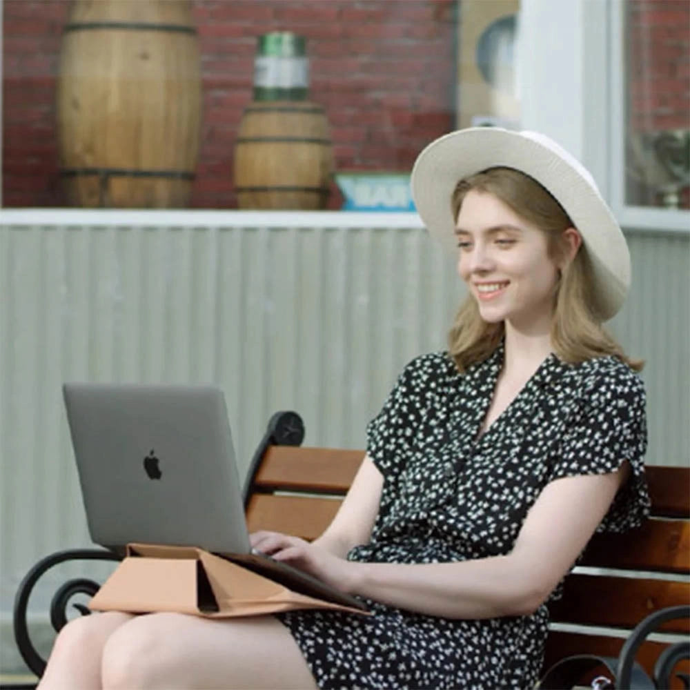 MOFT MB002-1-13B-BK Sleeve for Mac Air 13.3"laptops 14" Classic Nude