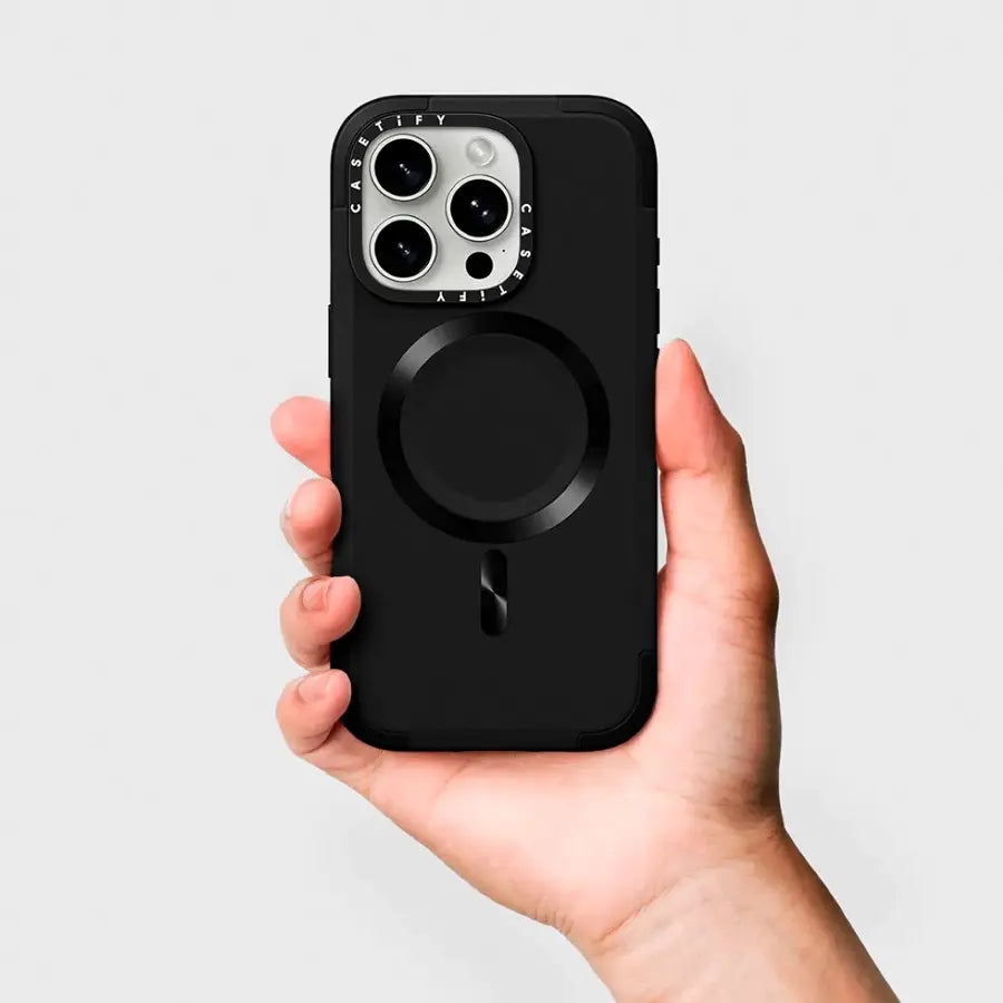 جراب CASETiFY Force لهاتف iPhone 16 Pro – أسود