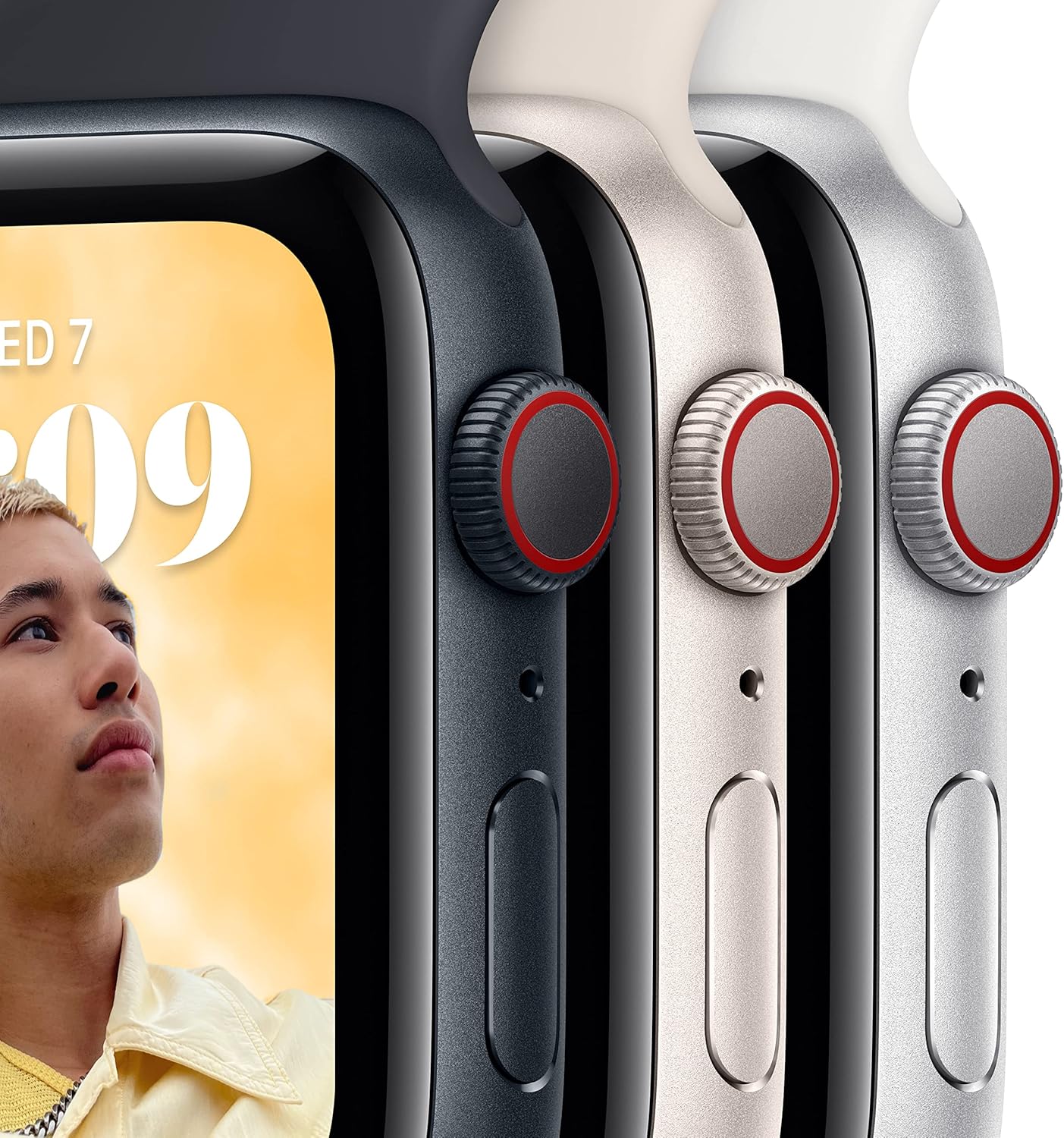 ساعة Apple Watch SE الجيل الثاني GPS مقاس 40 مم هيكل من الألومنيوم منتصف الليل وسوار رياضي منتصف الليل مقاس صغير/متوسط 