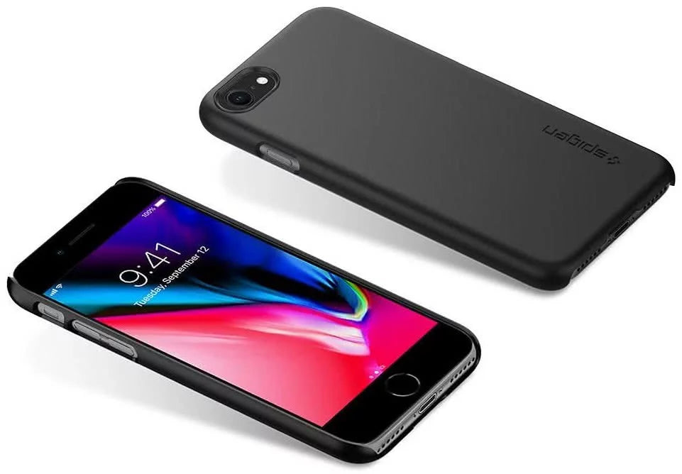 جراب SPIGEN - جراب رفيع مناسب لجهاز Apple iPhone 8/7/SE 2020 - أسود