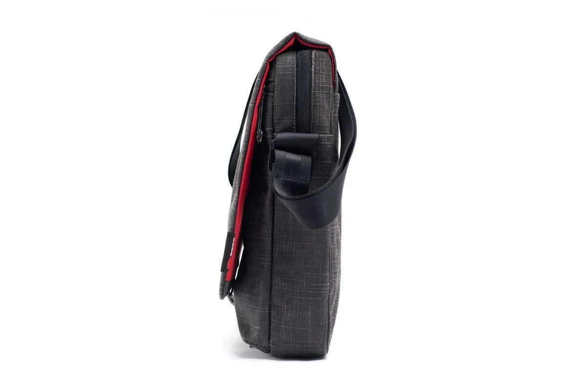 Booq Mamba Courier for 11-inch – Black (MCR11-BLK)