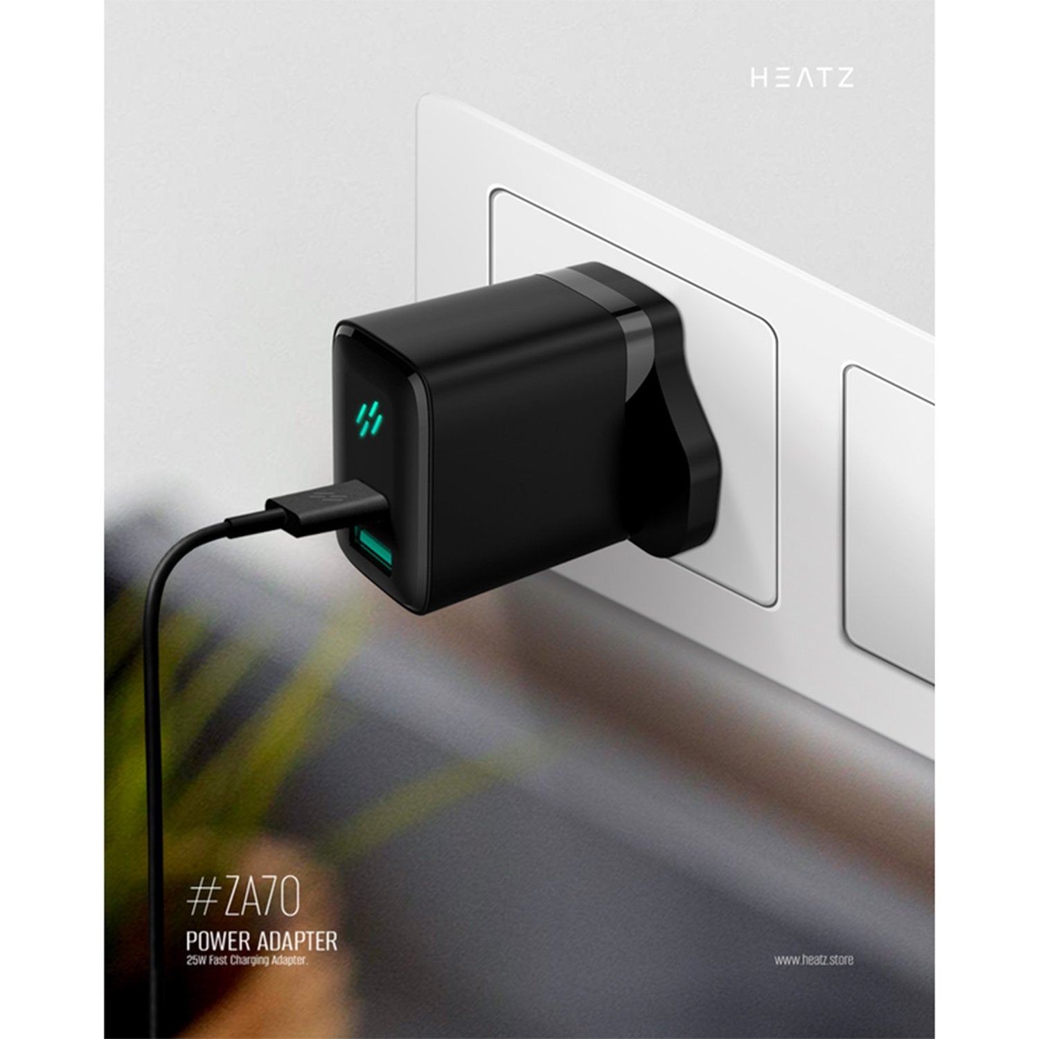 Heatz Dual Port Fast Charger With Type C to Lightining Cable 1m Black