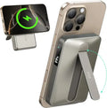 بنك طاقة ESR Qi2 Mag Slim Kickstand 15 وات مع MagSafe 10000 مللي أمبير في الساعة من التيتانيوم