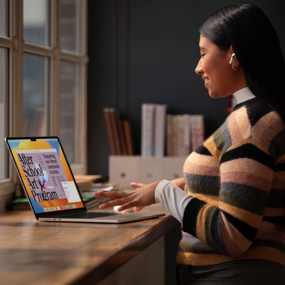 Apple MacBook Air 15-inch (2023) – Apple M2 Chip / 8GB RAM / 256GB SSD / 8-core CPU / 10-core GPU / macOS Ventura / English & Arabic Keyboard / Space Grey / Middle East Version – [MQKP3AB/A]