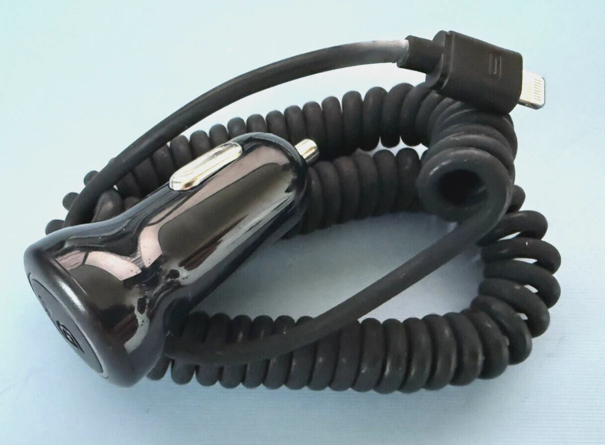 محول طاقة سيارة جريفين باورجولت إس إي - 12 واط / 2.4 أمبير لأجهزة آيفون/آيباد - أسود