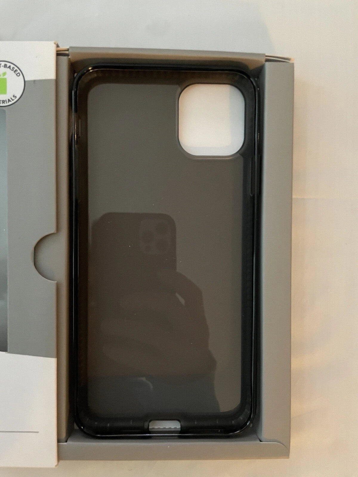 جراب Tech 21 لهاتف iPhone 11 Pro Puretint جديد